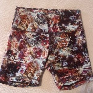 Lululemon biker short